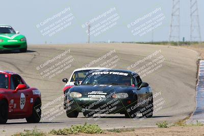 media/Apr-30-2022-CalClub SCCA (Sat) [[98b58ad398]]/Group 5/Race (Outside Grapevine)/